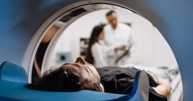 Przerzuty raka piersi: gdzie się pojawiają i jak je rozpoznać?