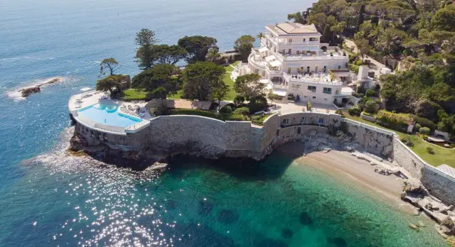 Ihr perfektes französisches Mittelmeer Seebad: Glamour & Geheimtipps