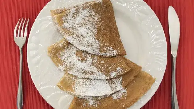 Jaki ser do naleśników na słodko? Odkryj sekrety kremowego nadzienia