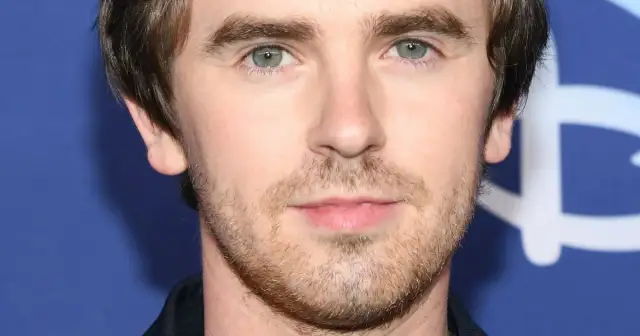 Freddie Highmore: aktor w The Good Doctor i jego niezwykła historia