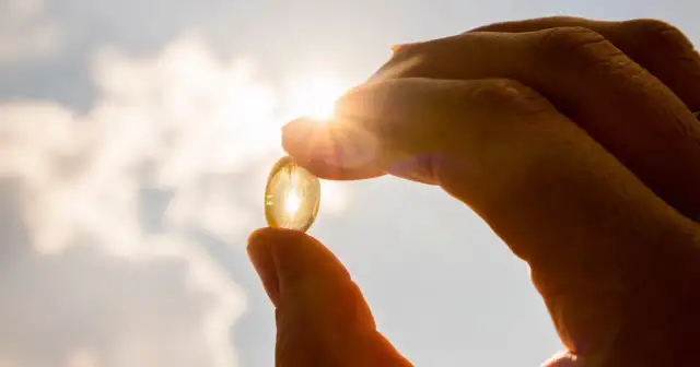 Witamina D ze słońca - dlaczego w Polsce to za mało?