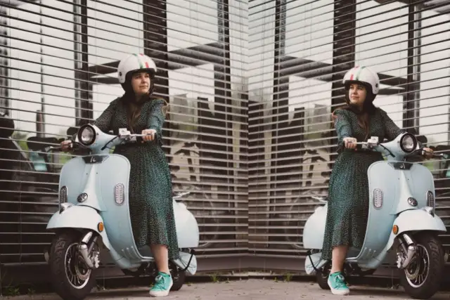 Czy motorowerem można jeździć bez prawa jazdy? Sprawdź zasady i wyjątki