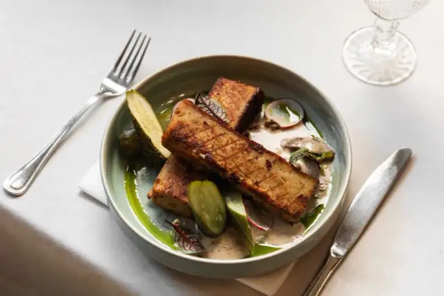 Gdzie zjeść w Białymstoku? Odkryj najlepsze i tanie restauracje