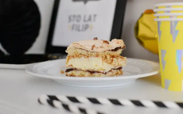 Pyszne ciasto pychotka - sprawdzony przepis na wyjątkowy deser