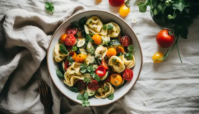Jak zrobić sałatkę z tortellini, która zachwyci Twoich gości