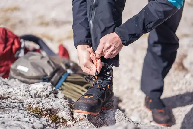 Jakie buty na Rysy latem? Wybierz idealne obuwie górskie