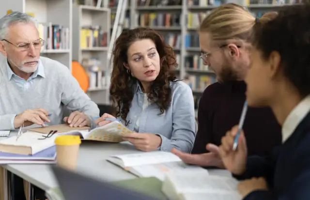 Kursy maturalne dla dorosłych w Warszawie - zdobądź pewność na egzaminie