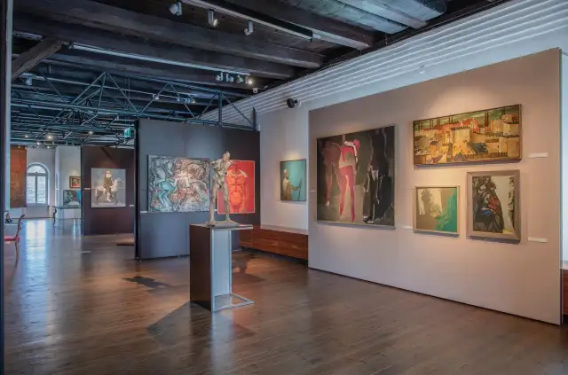 Muzeum sztuki nowoczesnej Radom: historia, wystawy i zmiany w Elektrowni