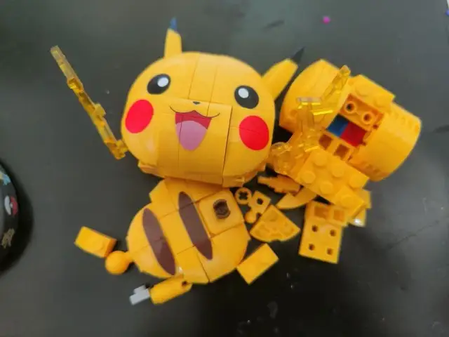 Najlepsze zabawki Pikachu: interaktywne modele i ich ceny