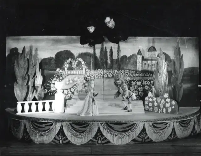 Baśń o pięknej pulcheryi i szpetnej bestyi online - posłuchaj teraz