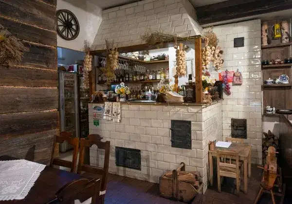 Gdzie zjeść w Białej Podlaskiej? Odkryj najlepsze restauracje i smaki