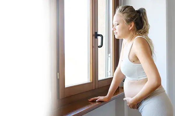Biegunka na początku ciąży: Kiedy to normalne, a kiedy do lekarza?