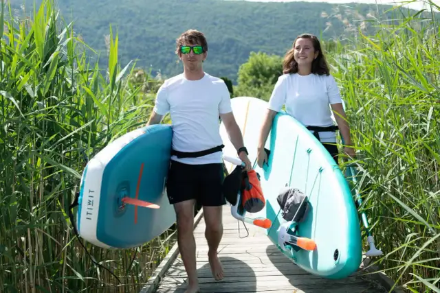 Jaka deska do pływania dla dziecka? Przewodnik Decathlon!