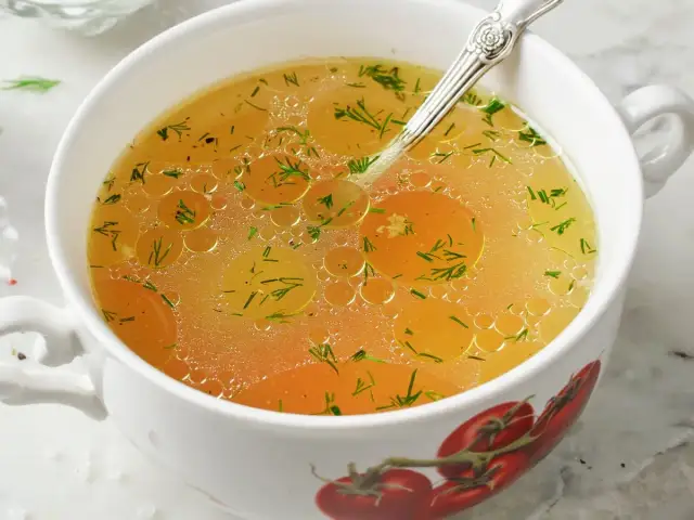 Rosół kwaśnieje na drugi dzień? Nigdy więcej! Sprawdzone triki