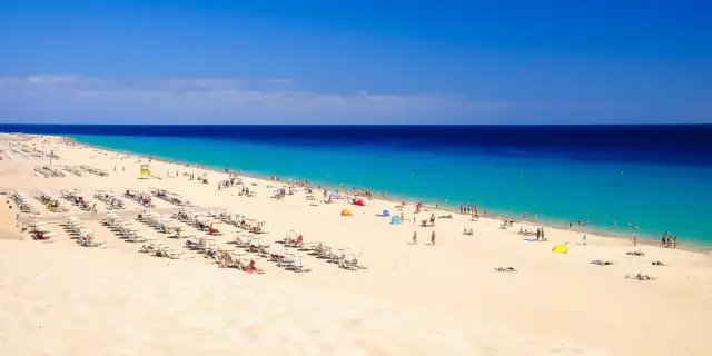 Wyspy Zielonego Przylądka – kiedy jechać, by uniknąć tłumów?