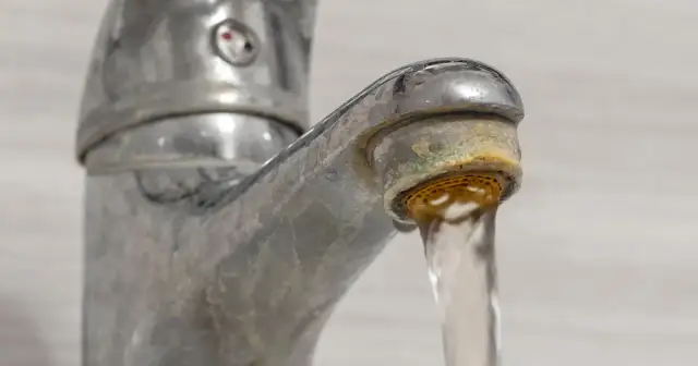 Gdzie wyrzucić kran, aby nie zaszkodzić środowisku? Sprawdź!