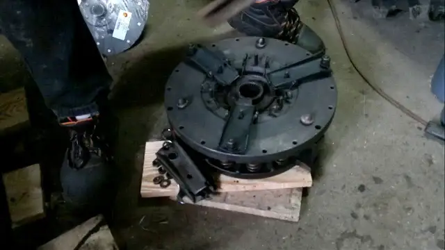 Jak założyć tarcze sprzęgła C-360 - uniknij najczęstszych błędów