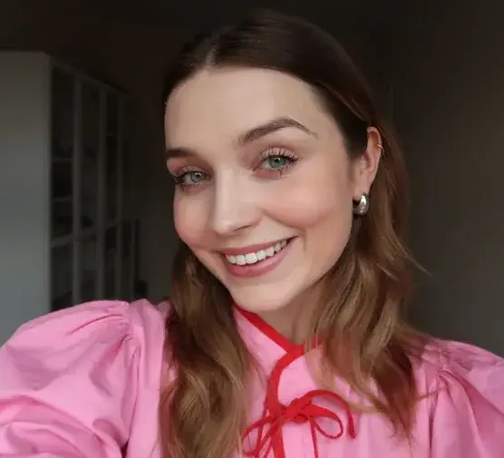 Kocie oko rzęsy dla kogo? Idealne kształty oczu i błędy do unikania