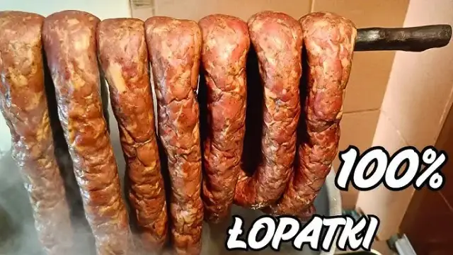 Jak przygotować kiełbasę z łopatki w szynkowarze bez błędów