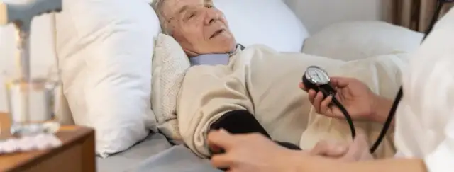 Jaki powinien być puls u starszej osoby, aby uniknąć problemów zdrowotnych?