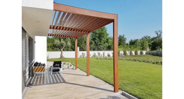 Jak przedłużyć dach nad tarasem - sprawdzone metody i porady DIY