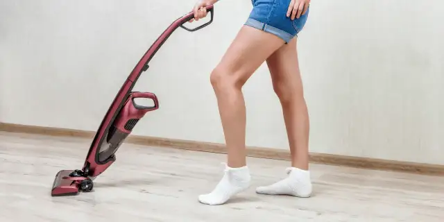 Odkurzacz bezprzewodowy jaka moc – jak wybrać najlepszy model?