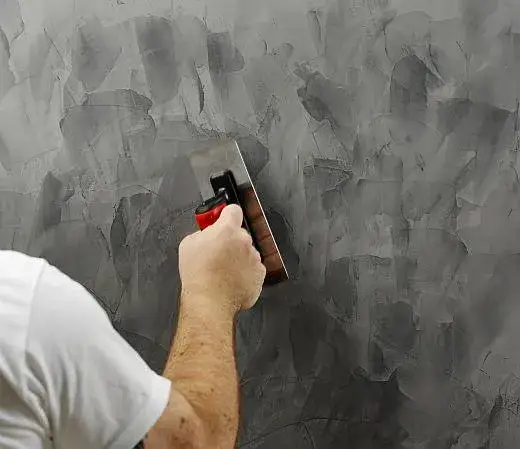 Jak pomalować tynk strukturalny bez błędów – krok po kroku i porady ekspertów