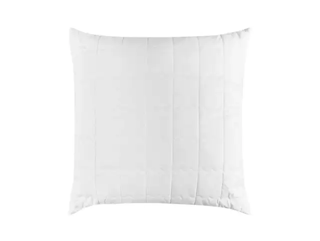 Jak prać poduszki dekoracyjne, aby uniknąć zniszczeń i plam