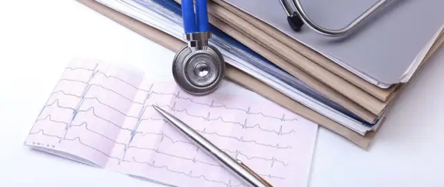 Jak uzyskać dokumentację medyczną bez zbędnych formalności?