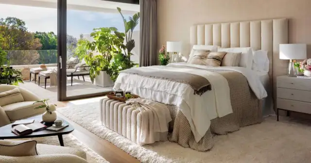Dormitorios de matrimonio 2026: Estilos, colores y claves de experto