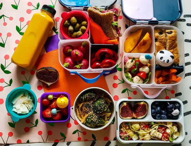 Zdrowe śniadania dla przedszkolaka: Szybkie pomysły i triki na niejadka