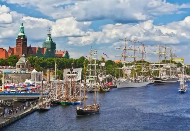 Szczecin: nad morzem czy nie? Odkryj jego morski charakter