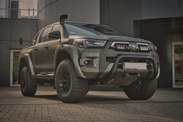 Toyota Hilux Tuning: 5 Skutecznych Sposobów na Zwiększenie Mocy