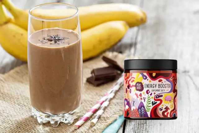 Koktajl banan masło orzechowe - szybki przepis na zdrowy napój