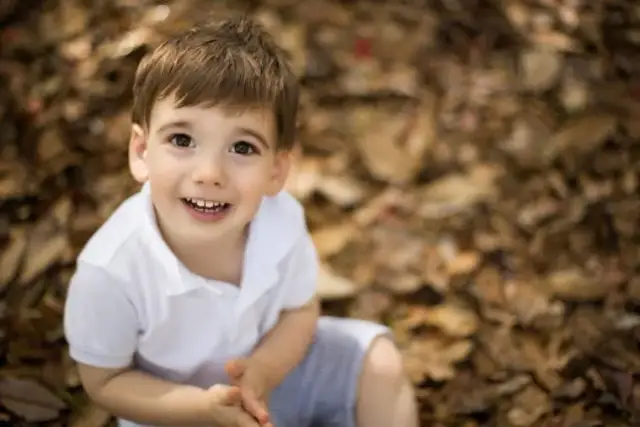 Jak wspierać rozwój przedszkolaka: skuteczne metody i zabawy