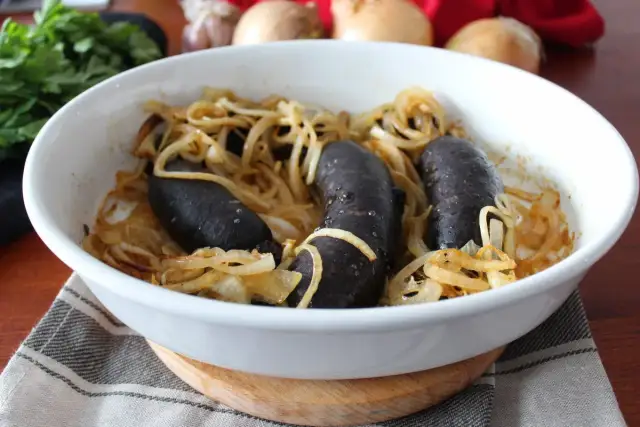 Kaszanka z piekarnika jak z grilla – osiągnij smak grilla w domu