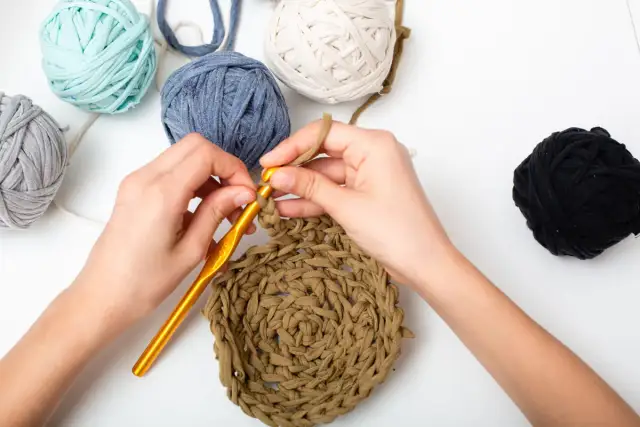 Jak zrobić podkładkę na stół ze sznurka - łatwe kroki do piękna