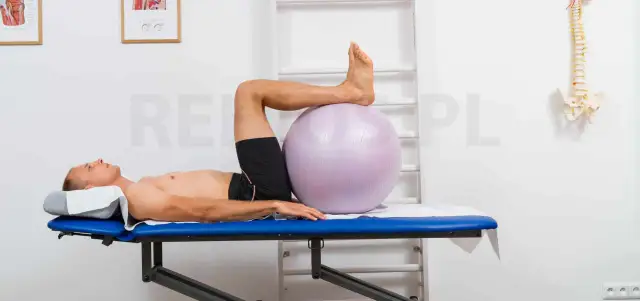 Jak bezpiecznie ćwiczyć po złamaniu kręgosłupa? Pełny poradnik