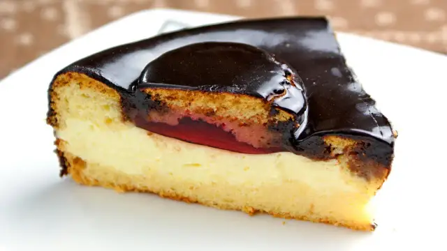 Przepis na ciasto Delicja: łatwy deser z musem czekoladowym