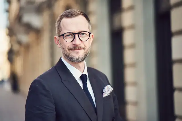 Zdjęcia profilowe - Jak budować profesjonalny wizerunek w sieci?