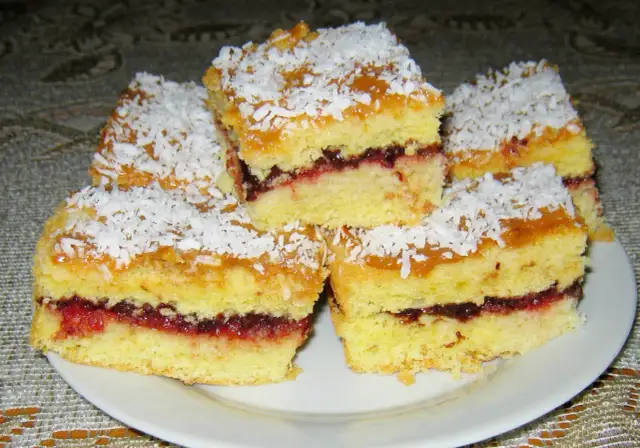 Przepis na dobre tanie ciasto: prosty sposób na smaczny wypiek