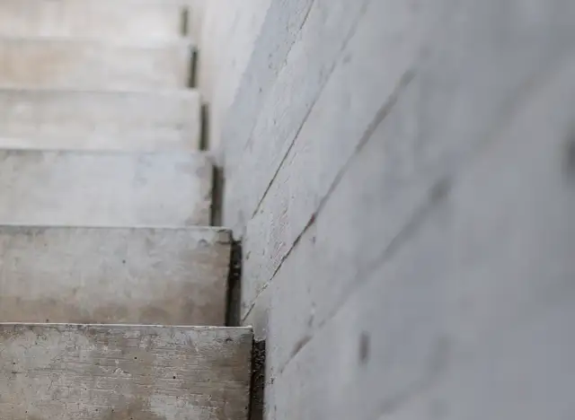 Jaki beton na schody? Wybierz najlepszy materiał na trwałe schody