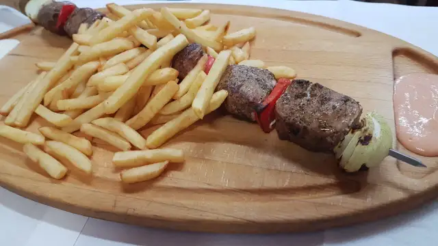 Czarda Grill menu: odkryj smaki i ceny, które Cię zaskoczą