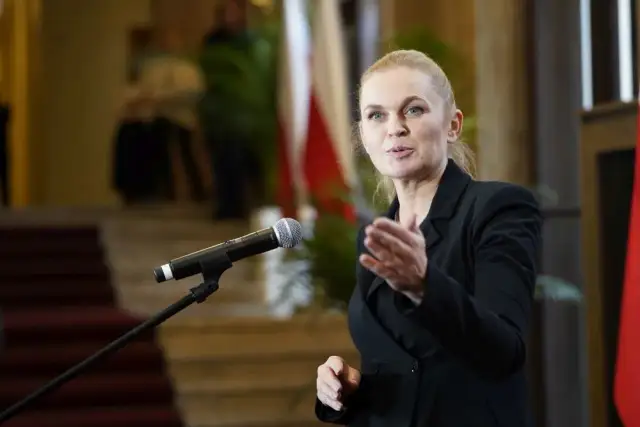 Co z kuratoriami oświaty? Zmiany i kontrowersje w edukacji