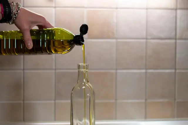 Czy oliwa z oliwek może się zepsuć? Sprawdź, jak to rozpoznać