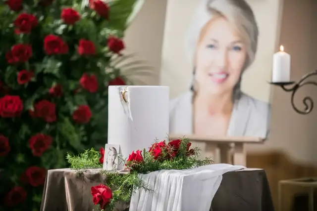 Ile trwa kremacja człowieka? Zaskakujące fakty o czasie procesu