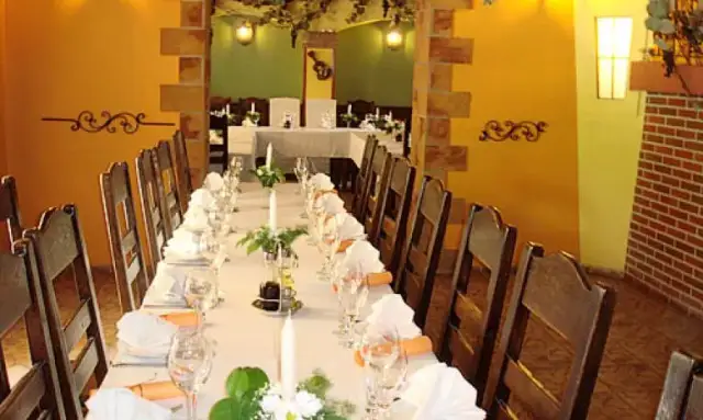 Gdzie zjeść w Otwocku? Odkryj idealne miejsca na każdą okazję!