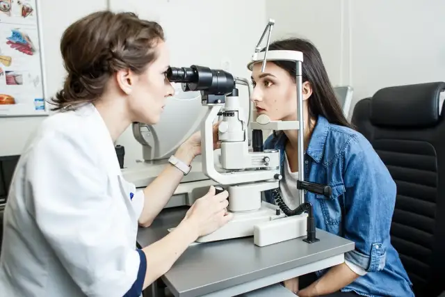 Przesiewowe badanie wzroku – co to jest i dlaczego jest ważne?