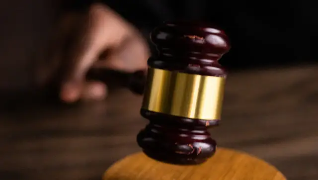 Wysoki Sądzie! Jak poprawnie zwracać się na rozprawie?