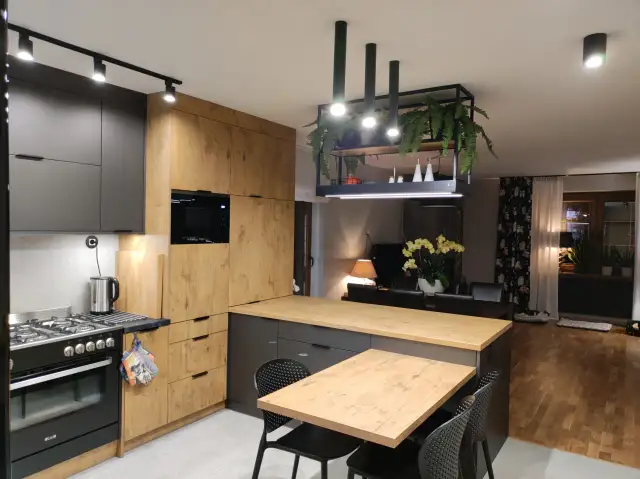 Płyta dąb Lancelot: cechy, wykorzystanie i jak wpasować w aranżację wnętrza?